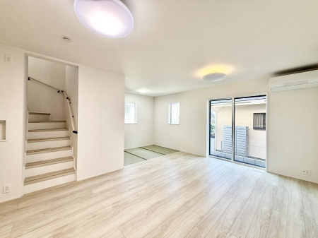 rO@VvґA؂ȐlƉ߂Sقǂ