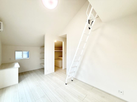 ̑ρ@F̂ŉ₩ȎԂy߂܂