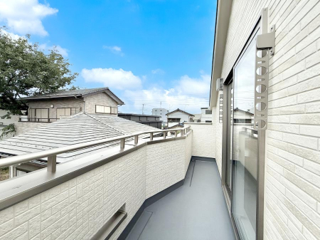 oRj[@ G߂̈ڂ낢JIȋԂł