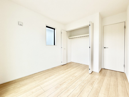 ̑ρ@F̂ŉ₩ȎԂy߂܂