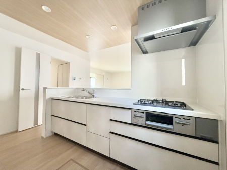 �L�b�`���@�����������������Ԃ����܂��A�Ί炠�ӂ��L�b�`��