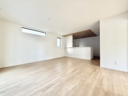 ���r���O�@�����������������Ɠ��ʂɂ���A�e���̋��