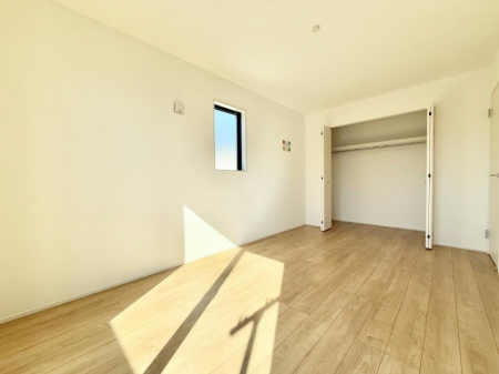 �q�������@�������v���C�x�[�g��ԂƂ��ĐÂ��ŗ�������������񋟂��Ă���܂�