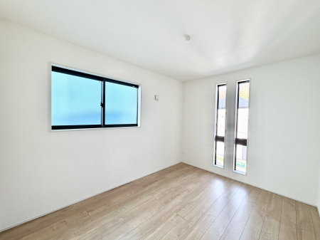 �Q���@���������̔z�u��ʋC���̗ǂ��݌v�ŕ����̋�C�������炸�A��ɐV�N�ȋ�C������܂�