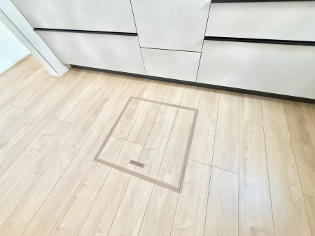 ���̑����ρ@�ݔ����B�ꂽ���[�X�y�[�X�ŉƑS�̂��X�b�L��