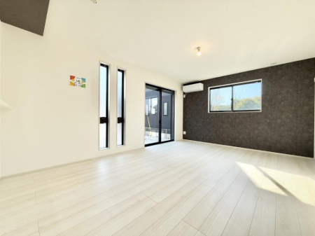 ���r���O�@�������V���v���������ґ�A��؂Ȑl�Ɖ߂����S���قǂ�����