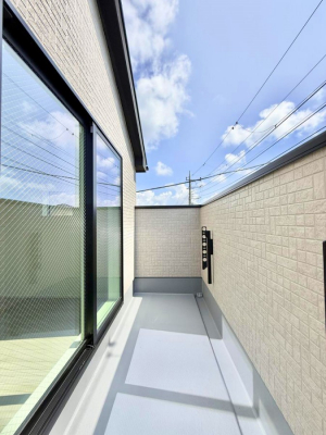 oRj[@ G߂̈ڂ낢JIȋԂł