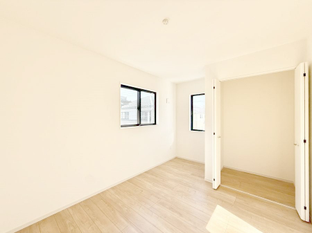 �Q���@�������Ƌ�����܂��z�u����΍L�X�Ƃ�����Ԃ��g�������₷���A�����b�N�X�������Ԃ��߂����܂�