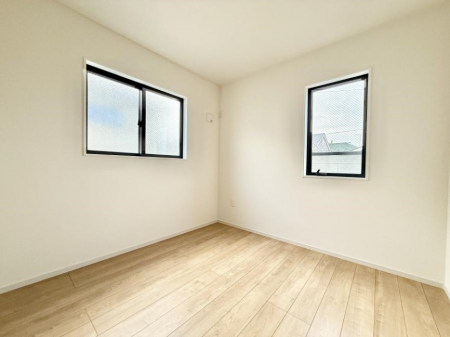 ̑ρ@F̂ŉ₩ȎԂy߂܂