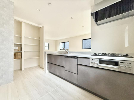 �L�b�`���@�����������������Ԃ����܂��A�Ί炠�ӂ��L�b�`��