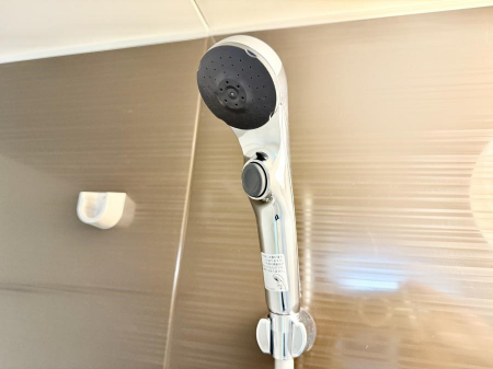 ���̑����ρ@�ݔ����茳�ŊȒP�Ɏ~���ł��邽�߁A���̖��ʌ��������炷���Ƃ��ł��܂��B