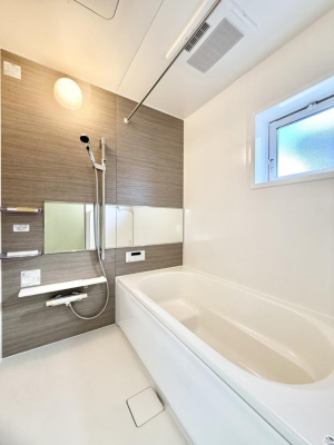 �����@����������̔�������A�S����������Ԃł�