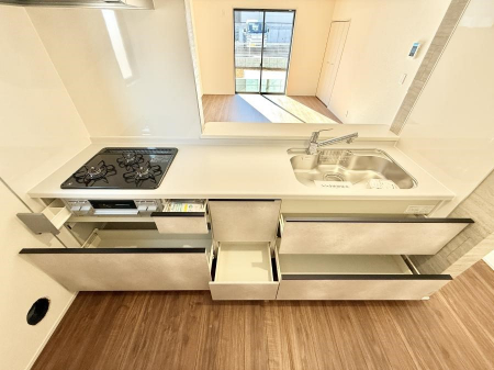 �L�b�`���@�������V���v���Ŕ������S�n�悢���Ԃ𐶂ރL�b�`�����