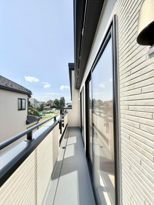 oRj[@ G߂̈ڂ낢JIȋԂł