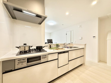 �L�b�`���@�����������������Ԃ����܂��A�Ί炠�ӂ��L�b�`��