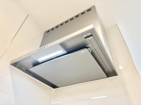 ���̑����ρ@�ݔ����t�[�h�ɕ����Ă���ׁA���������C��ɗU������A�����I�ɔr�����ł��܂�