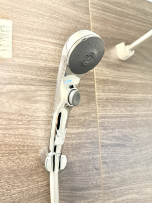 ̑ρ@ݔ茳ŊȒPɎ~ł邽߁A̖ʌ炷Ƃł܂B  