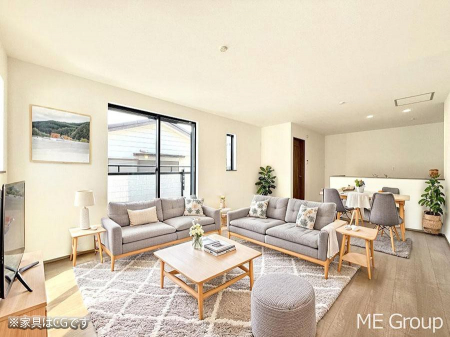 ���r���O�@���������S�n�̂����A���z�̃��r���O