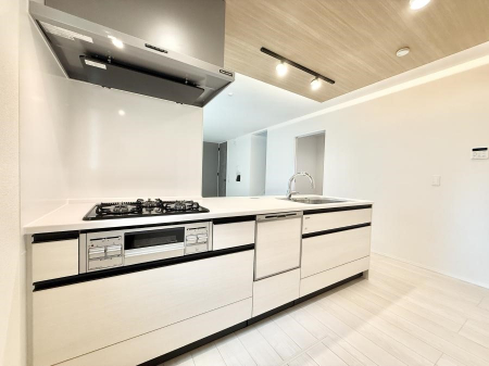 �L�b�`���@�������V���v���Ŕ������S�n�悢���Ԃ𐶂ރL�b�`�����