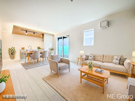 ���r���O�@���������R�Ɖ�b�����܂��A�S�n�悢�ЂƂƂ�