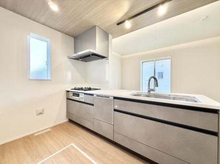 �L�b�`���@�������L���C�ɕЕt���A�g���₷���L�b�`��