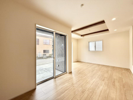 rO@Cɓ̏ꏊŁÂтƂԂ