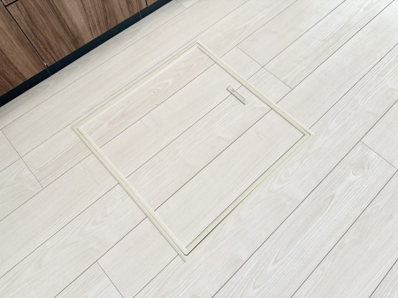 ̑ρ@ݔBꂽ[Xy[XŉƑŜXbL