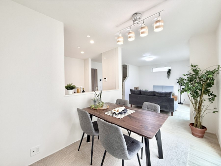 rO@VvґA؂ȐlƉ߂Sقǂ