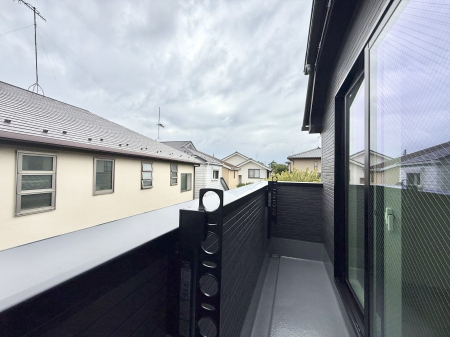 oRj[@ G߂̈ڂ낢JIȋԂł