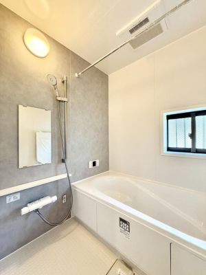 �����@����������̔�������A�S����������Ԃł�