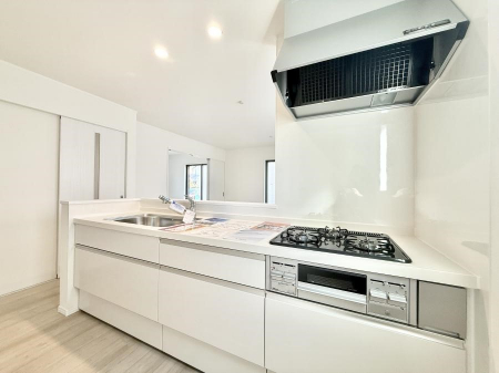 �L�b�`���@�����������������Ԃ����܂��A�Ί炠�ӂ��L�b�`��