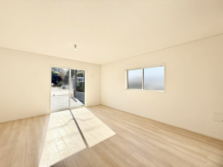 ���r���O�@�������Ƒ��̎��Ԃ��ʂ�A���K�Ŗ��������