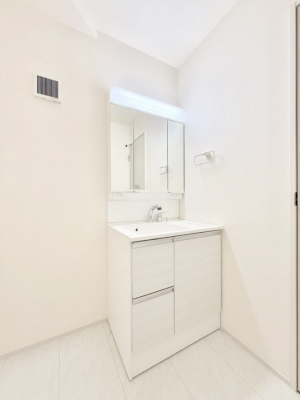 ���ʑ�E���ʏ��@�������Ƒ��݂�Ȃ��g���₷���z�u�ł�