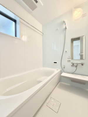 �����@�������������A������芰����o�X���[��