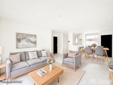 rO@났ƏΊ炪W܂AS܂郊rO