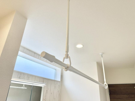 ̑ρ@ݔV⎞ԂCɂ󕨂AOߗނ܂B