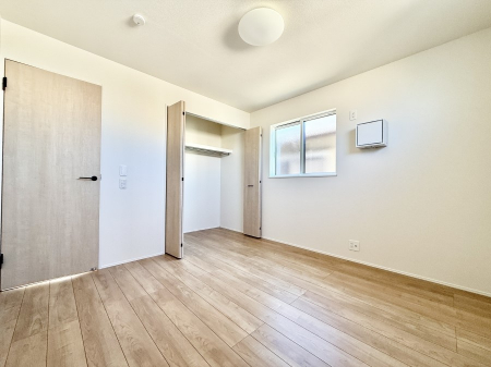 �q�������@����