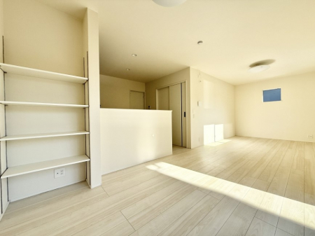 ���r���O�@����