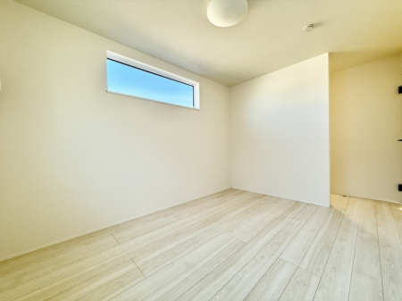 �q�������@����