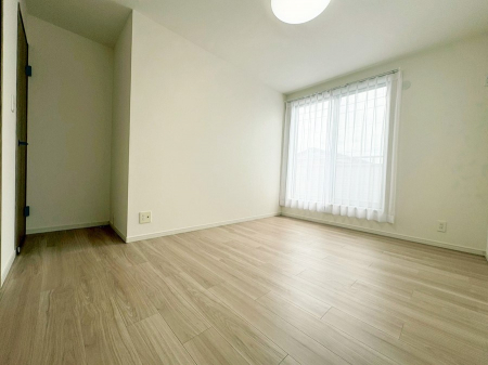 ̑ρ@̃Xy[X ǂȂɂ邩ƂĂy݂ł