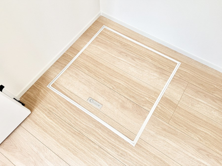 ̑ρ@ݔBꂽ[Xy[XŉƑŜXbL