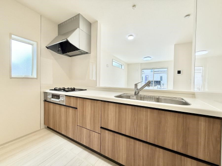 �L�b�`���@�������L���C�ɕЕt���A�g���₷���L�b�`��