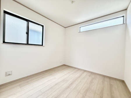 ̑ρ@F̂ŉ₩ȎԂy߂܂