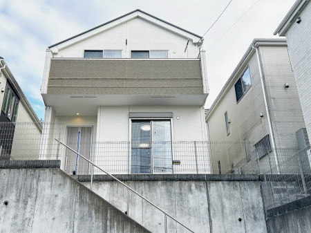 nOώʐ^@OρV炵n܂ꏊŁAƑJ[߂