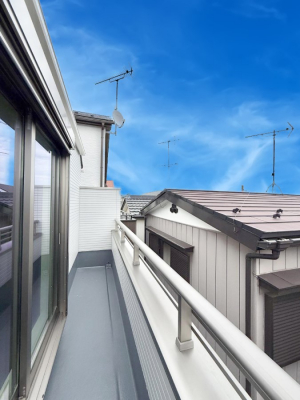 oRj[@ G߂̈ڂ낢JIȋԂł