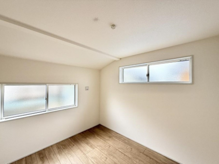 Q@VvȋԂŁA[txbhfXNȂǁA@\ȉƋp₷ł