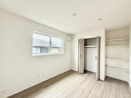 �q�������@����