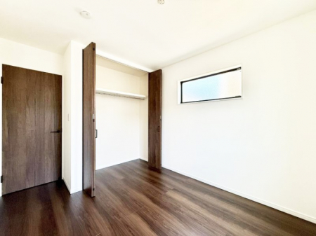 �q�������@�������v���C�x�[�g��ԂƂ��ĐÂ��ŗ�������������񋟂��Ă���܂�