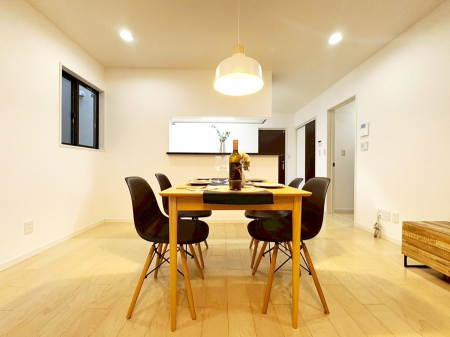 rO@Ƌ̓C[ẄאݒuĂ܂