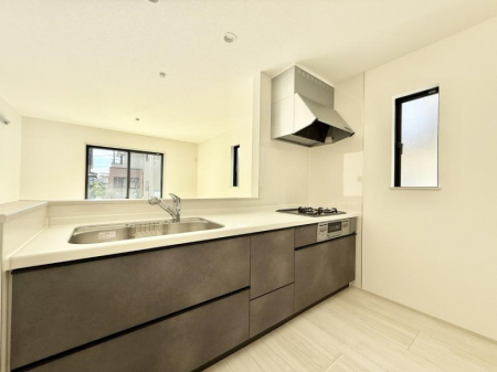 Lb`@ƑƂȂAR~jP[V̏